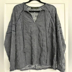 HOUSE OF HARLOW x REVOLVE blouse Sophie embroidered v-neck in ash S